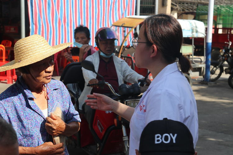 4d38389352714073bad67575618a480d.jpg 4d38389352714073bad67575618a480d.jpg