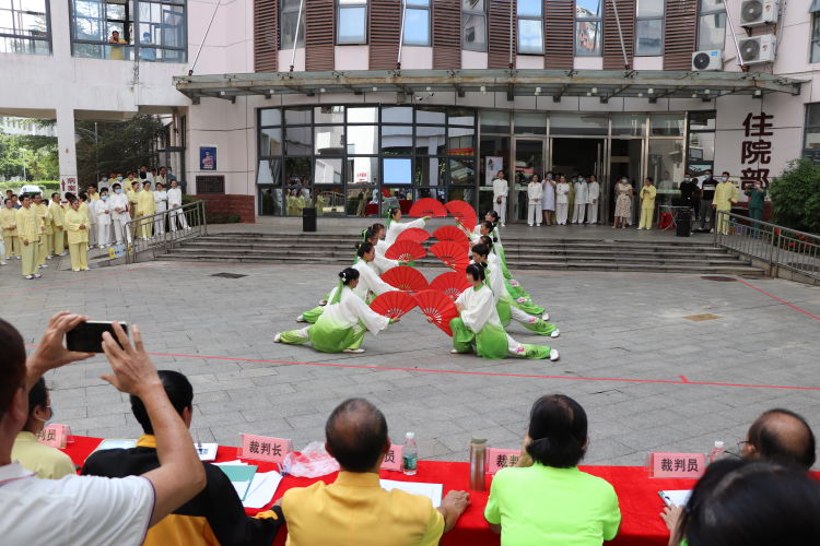 5de6c46a9fcc45d69cf5476a5189f425.jpg 5de6c46a9fcc45d69cf5476a5189f425.jpg