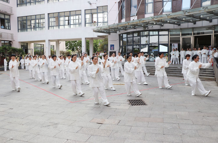 3af7120b793a4835b33699342f54f76b.jpg 3af7120b793a4835b33699342f54f76b.jpg