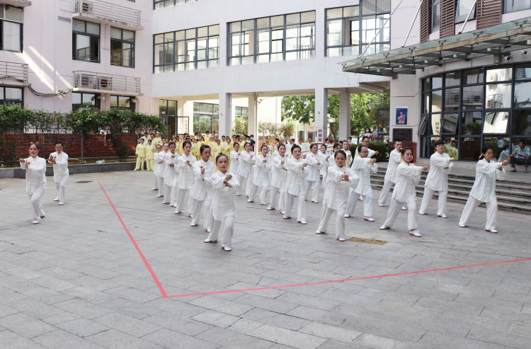 c418a8f0c8084b41b8814bc8dc82a1d2.jpg c418a8f0c8084b41b8814bc8dc82a1d2.jpg