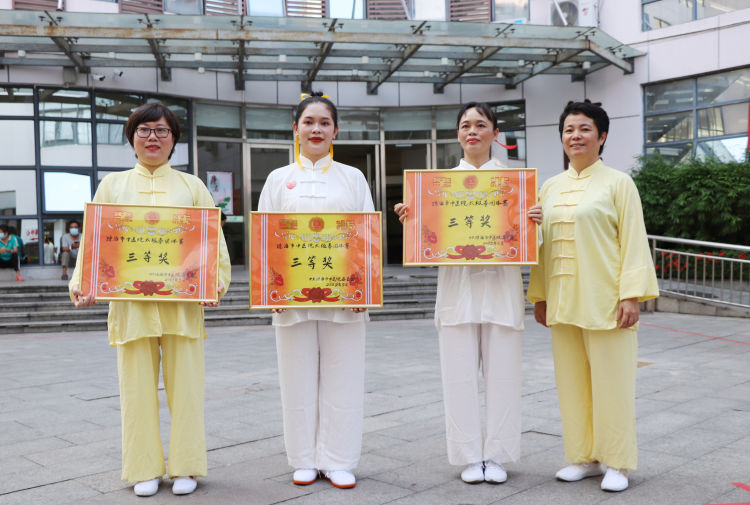 e449360f8df344d992b0be1b6d9c750b.jpg e449360f8df344d992b0be1b6d9c750b.jpg